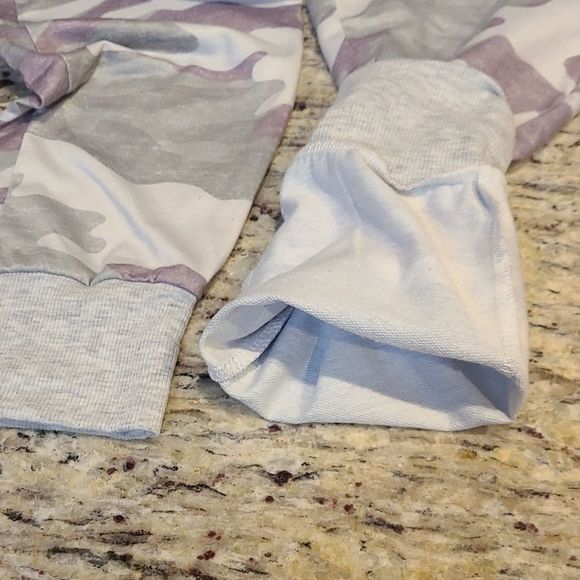 LAST PAIR!Camo print pajama/jogger pants SZ Large - Picture 8 of 8